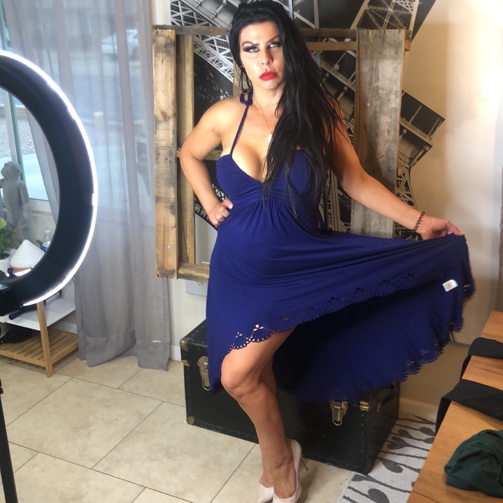 Classique blue dress